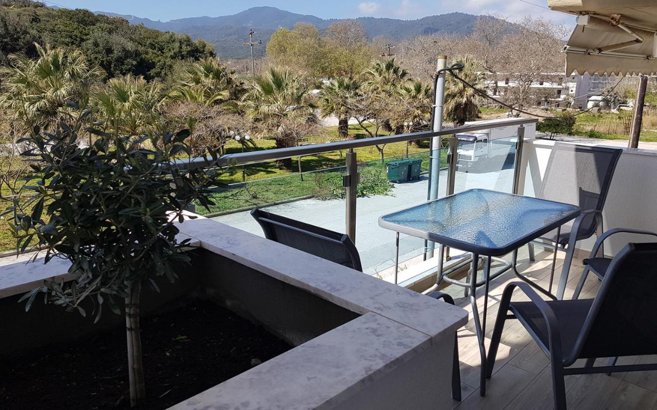 Appartamento Sarti Holidays Esterno foto